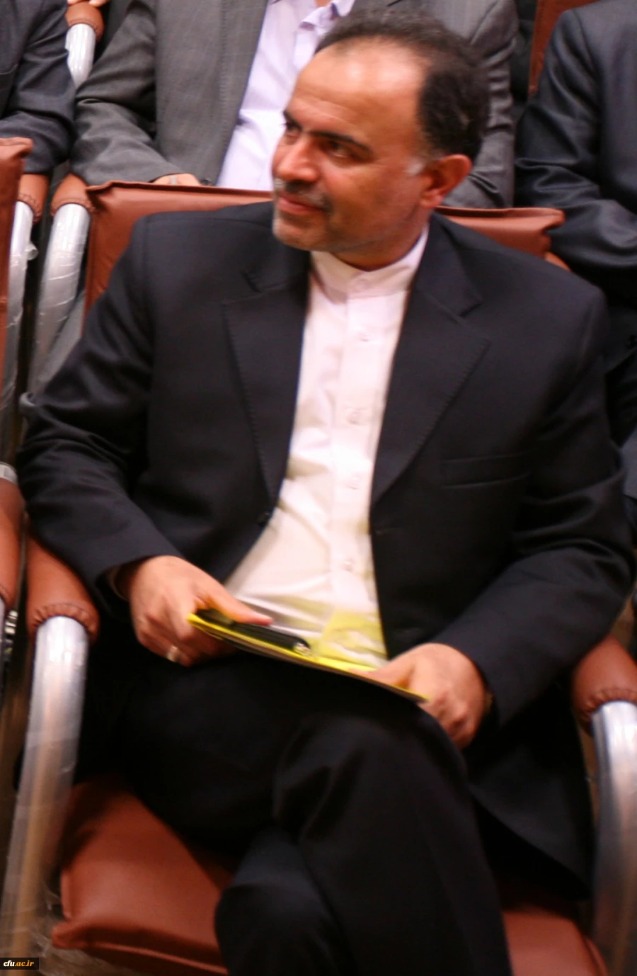 مشاور پژوهشی