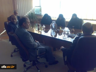 در دیدار روسای پردیس و مراکز آموزش عالی اصفهان با مسئولین استانی مقرر شد

واگذاری زمین و فضای فیزیکی جهت توسعه دانشگاه فرهنگیان