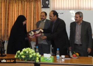 با حضور دکتر رنجبرزاده، معاون دانشجویی دانشگاه فرهنگیان،

معارفه سرپرست پردیس خواهران دانشگاه فرهنگیان استان قزوین