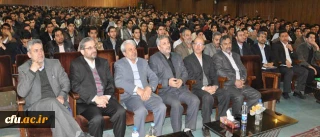 معاون فرهنگی دانشگاه فرهنگیان، در آیین افتتاحیه پردیس شهید بهشتی مشهد:

در نظام تعلیم و تربیت، معلم،کانون و محور است