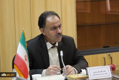 دکتر خرازی، معاون آموزشی و تحصیلات تکمیلی دانشگاه فرهنگیان خبر داد:

برگزاری همایش معاونان آموزشی، پژوهشی پردیس ها و مراکز آموزش عالی