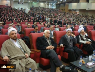 آیت الله مجتهد شبستری نماینده ولی فقیه، در آیین افتتاحیه پردیس های آذربایجان شرقی:

مؤمن ترین، ولایت مدار ترین و متخصص ترین اساتید دانشگاه، باید متعلق به دانشگاه فرهنگیان باشد.