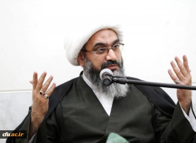 نماینده ولی فقیه در استان و امام جمعه بوشهر: 

وظیفه اصلی دانشگاه فرهنگیان، پرورش معلمانی متعهد و مومن برای تربیت نسل های آینده