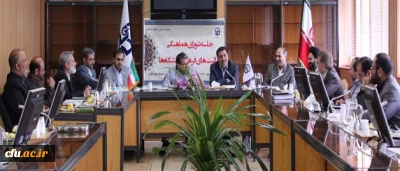 اظهار خرسندی دکتر خواجه سروی، معاون فرهنگی و اجتماعی وزارت علوم از:

مسؤولیت دانشگاه فرهنگیان در امر خطیر تربیت معلم در دوران حاضر و حضور دکتر محبی نیا به عنوان چهره ی خدوم نظام جمهوری اسلامی در مسند مسؤولیت این دانشگاه