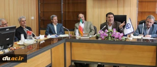 دکتر محبی نیا:

تربیت باید سرلوحه کار شما باشد