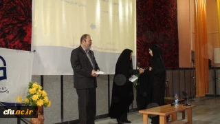 دکتر بهنام در مراسم مشترک تجلیل از مقام سعدی توسط دو پردیس شهید رجایی و علامه طباطبایی(ره) ارومیه:

منظور سعدی از آموزش و پرورش چیزی جز دینداری، پرهیز کاری و خردمندی و سخندانی متعلم نیست.