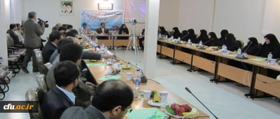 دکتر محبی نیا، سرپرست دانشگاه فرهنگیان در جمع استادان مرکز آموزش عالی فرهنگیان حضرت فاطمه(س) قائم شهر:

دانشگاه فرهنگیان، باید ایران اسلامی را به قطب تعلیم و تربیت جهان اسلام تبدیل کند.