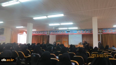 سرپرست پردیس شهید بنت الهدی صدر گیلان در همایش علمی 