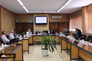 دکتر اجتهادی در دومین جلسه اعضای هیأت تحریریه نشریه علمی و پژوهشی" مطالعات آموزشی و آموزشگاهی فرهنگیان":

دغدغه ی اصلی ما تربیت معلم است و این رسالت، باید جدی گرفته شود.