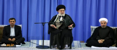 رهبر معظم انقلاب در مراسم تنفیذ حکم ریاست جمهوری هفتمین رئیس جمهوری اسلامی ایران:

رئیس جمهور جدید فردی آزموده و از خدمتگزاران قدیمی نظام/ ضرورت استحکام ساخت درونی کشور؛ درس بزرگ از فشارهای اقتصادی دشمنان/ جریان پیشرفت ایران توقف ناپذیر است