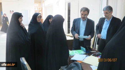 بازدید شریف زاده، معاون هماهنگی آموزش عالی مرکز برنامه ریزی و آموزش نیروی انسانی وزارت آموزش و پرورش از 

روند مصاحبه داوطلبان ورود به دانشگاه فرهنگیان در پردیس بنت الهدی صدر گیلان