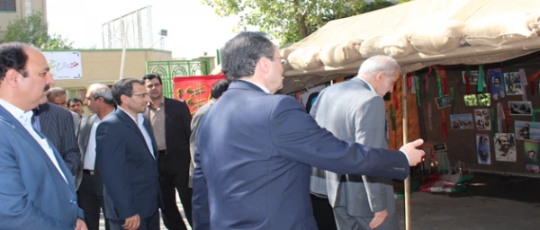 بازدیددکتر توفیقی از نمایشگاه دفاع مقدس