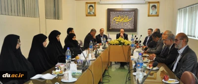 دکتر مهر محمدی در بازدید از پردیس ها و مراکز آموزش عالی دانشگاه فرهنگیان در استان خراسان رضوی:

وجه تمایز دانشگاه فرهنگیان با دیگر دانشگاه ها، کارکرد فرهنگی آن است؛ باید دانشجو معلمان را متناسب با شأن جمهوری اسلامی تربیت کرد و زمینه خودسازی آنان را فراهم نمود.