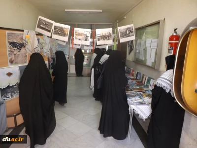 برگزاری نمایشگاه عکس و آثار ارزشهای دفاع مقدس:

در پردیس الزهرا(س) سمنان