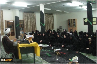 در پردیس فاطمه الزهرا(س) تبریز برگزار شد:

سلسله مباحث معرفتی، با عنوان از حماسه حسینی(ع) تا قیام قائم(عج)