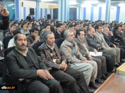 پردیس شهید مدرس کردستان برگزار کرد:

مراسم گرامی داشت روز دانشجو با عنوان سه قطره خون