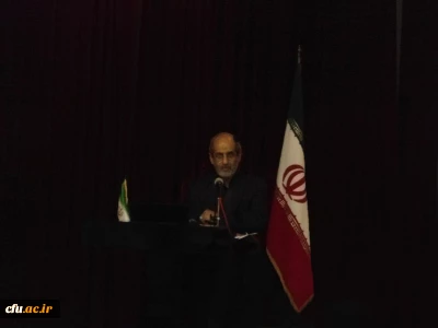 دکتر تاجیک اسمعیلی در آیین بزرگداشت هفته پژوهش و فناوری پردیس های استان بوشهر:

نقش معلم، نقش امام است و دانشجو معلمان باید تلاش نمایند تا شایستگی ها و مهارت های لازم شغل معلمی را کسب نمایند.