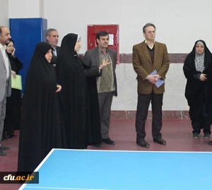 دکتر مهر محمدی، سرپرست دانشگاه فرهنگیان در شورای مدرسان پردیس نسیبه تهران:

فعالیت های دانشگاه، باید فرهنگی تربیتی باشد که شخصیت معلم را بسازد و تأثیر گزاری در سطح هویتی مورد انتظار است 10