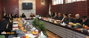 دکتر مهر محمدی، سرپرست دانشگاه فرهنگیان در شورای مدرسان پردیس نسیبه تهران:

فعالیت های دانشگاه، باید فرهنگی تربیتی باشد که شخصیت معلم را بسازد و تأثیر گزاری در سطح هویتی مورد انتظار است 25