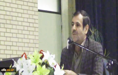 دکتر ساکی، در همایش استانی هفته پژوهش و فناوری دانشگاه فرهنگیان در استان فارس:

توسعه ی پژوهش در جامعه، در گرو توسعه پژوهش در مدرسه؛ و توسعه ی پژوهش در مدرسه، در گرو تربیت معلم پژوهنده