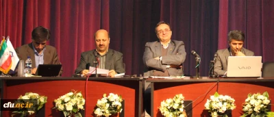 همایش هفته ی پژوهش، عصر، روز یکشنبه، با نشست های تخصصی ادامه یافت:

بررسی مدل توسعه حرفه ای معلمان، طرح های عملی توسعه دانشگاه و بازآموزی معلمان