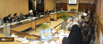 دکتر مهر محمدی، در دومین جلسه ی شورای دانشگاه فرهنگیان:

طرح تسهیل مشارکت پردیس ها و مراکز با استفاده از ساختار منطقه ای در دانشگاه فرهنگیان؛ راهبردی جهت افقی سازی ساختار دانشگاه