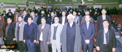 حجت الاسلام و المسلمین دکتر صادق زاده، در آیین گرامیداشت هفته پژوهش و فناوری پردیس های آذربایجان غربی:

دانشگاه فرهنگیان، مظهر و نمونه بارز و کاملی از حیات طیبه است