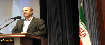 دکتر موسی پور، خطاب به دانشجو معلمان جدید دانشگاه فرهنگیان، در استان قزوین:

جسارت ورزیدن، دانایی جستن، یاری طلبیدن، جدیت و تلاش کردن را در خود تقویت کنید