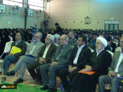 دکتر صدری، مشاور سرپرست دانشگاه در مراسم استقبال از دانشجو معلمان جدید پردیس های کرمان:

شایستگی، نیت و عملی خیر، سبب ورود شما به شغل خدایی و ادامه دهنده راه انبیا شده است