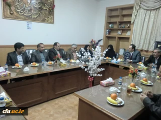 دکتر مهر محمدی، در مرکز آموزش عالی بنت الهدی صدر فردوس:

دغدغه ی همه ی ما، تربیت معلم است و از آن جا که بار اصلی این مهم، بر عهده مدرسان است، شایسته است توجه ویژه ای به مدرسان شود