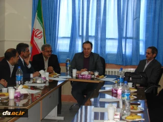 دکتر مهرمحمدی، در نشست صمیمی با استادان و همکاران پردیس های خراسان جنوبی:

دانشگاه باید از توانمندی های آموزشی، پژوهشی و فرهنگی منحصر به فرد برخوردار باشد