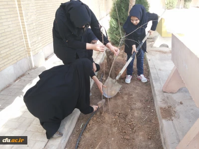 برگزاری مراسم هفته منابع طبیعی و روز درختکاری در پردیس حضرت فاطمه الزهرا(س) یزد