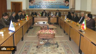 با حضور دکتر تاجیک اسمعیلی:

جلسه خیرین دانشگاه ساز کاشان، برگزار شد