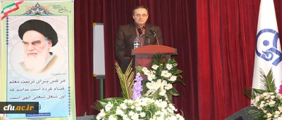 سرپرست دانشگاه فرهنگیان، در جمع  سرپرستان پردیس ها و مراکز آموزش عالی، ضمن تبیین دلایل تشکیل معاونت نظارت، سنجش و تضمین کیفیت دانشگاه:

توسعه فرهنگی و نوآوری های ارزشمند در ارتباط با توسعه فرهنگی، یکی از محورهای مهم تحول در دانشگاه است.