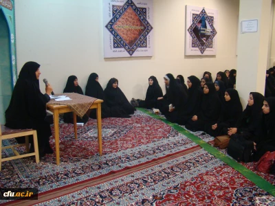 گردهمایی دانشجو معلمان و کارکنان پردیس آیت الله کمالوند لرستان برگزار شد.