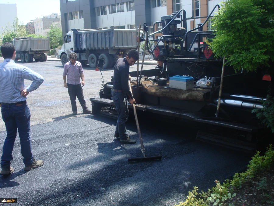 محوطه سازی و آسفالت