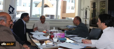 در بیست و سومین جلسه هیأت اجرایی منابع انسانی دانشگاه فرهنگیان، تصویب شد:

تشکیل کارگروه برای سازماندهی و تشکیلات نیروی انسانی دانشگاه