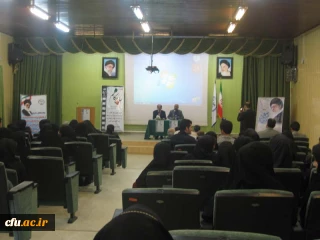 به مناسبت سالروز فتح خرمشهر:

حضور جمعی از دانشجو معلمان پردیس بنت الهدی صدر گیلان در نشست نقد و بررسی مستند حاج کاظم