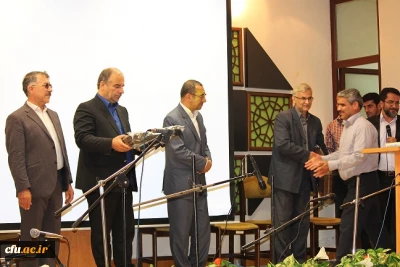 در مرکز آموزشی، پژوهشی امام علی(ع) بابلسر برگزار شد:

اختتامیه ی برنامه ی  فرهنگی، سیاحتی، جانبازان بالای 50 درصد دانشگاه فرهنگیان