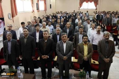 دکتر حسینی در آیین معارفه ی سرپرست جدید پردیس بحرالعلوم شهرکرد:

دانشگاه فرهنگیان، از دانشگاه های معتبر کشور خواهد شد