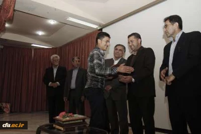 طی مراسمی با حضور معاون دانشجویی دانشگاه فرهنگیان:

از 10دانشجومعلم فرزند جانباز و ایثارگر پردیس های چهارمحال و بختیاری تقدیر شد