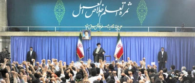 رهبر معظم انقلاب اسلامی(مدظله العالی)در دیدار دانشجویان:

جوان دانشجو باید مطالبه گر، پرانگیزه، پرنشاط، حاضر در صحنه و ناظر به مسائل کشور باشد که به فضل خداوند این روحیه، امروز در میان دانشجویان وجود دارد