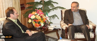 استاندار چهارمحال و بختیاری در همایش معاونان آموزشی، پژوهشی و فرهنگی دانشگاه فرهنگیان:

از هیچ کوششی برای تقویت دانشگاه فرهنگیان دریغ نخواهم کرد