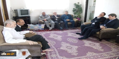 در راستای تکریم از خادمان قرآن کریم و پیشکسوتان امر تعلیم و تربیت صورت گرفت:

دیدار سرپرست دانشگاه فرهنگیان با دکتر میرزا احمد کرابی