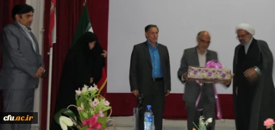 آیین تکریم و معارفه ی سرپرست سابق و جدید پردیس شهید رجایی کرمانشاه