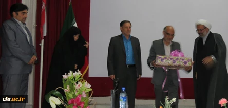 آیین تکریم و معارفه ی سرپرست سابق و جدید پردیس شهید رجایی کرمانشاه