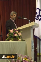 دکتر کیانی، در دومین روز از اجلاس سراسری سرپرستان پردیس ها و مراکز آموزش عالی دانشگاه فرهنگیان، تاکید کرد:

توجه بیشتر به امر پژوهش در بین دانشجو معلمان، مشارکت آنان در مسایل مدیریتی پردیس ها و برون سپاری برخی مسائل رفاهی 3