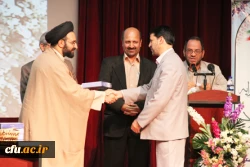 حجت الاسلام و المسلمین دکتر حیدر زاده، مدیر ارتقاء و کارآمدی استادان و دروس معارف اسلامی در مراسم اختتامیه دوره آموزشی طرح ارائه دروس معارف اسلامی به شیوه نیاز محور:

از تشکیل کار گروه آموزشی معارف اسلامی ویژه استادان و مدرسان معارف اسلامی دانشگاه فرهنگ