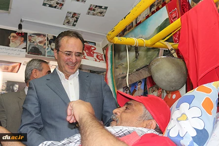 در اولین روز از هفته ی دفاع مقدس، انجام شد:

دیدار سرپرست و مسؤولان دانشگاه فرهنگیان از جانبازان آسایشگاه ثارالله 6