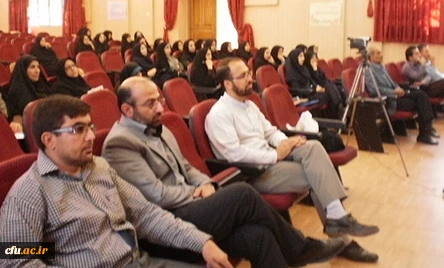 کارگاه آموزشی جنگ رسانه ای و ماهواره به همت سازمان بسیج اساتید استان فارس (واحد خواهران) در دانشگاه فرهنگیان پردیس شهید باهنر برگزار گردید. 5